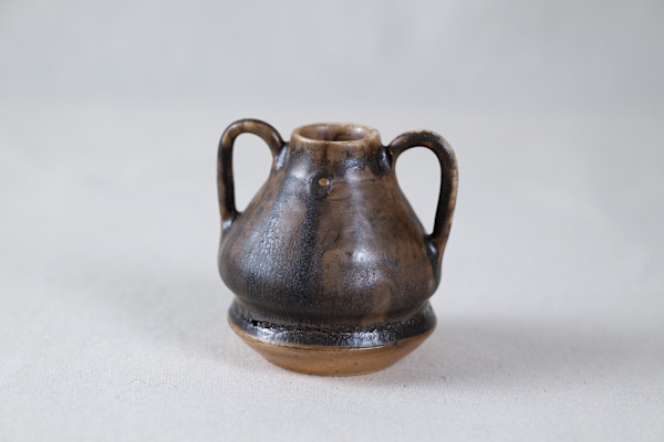 Wild Pigment Vessel 2026.01.19 by emma estelle chambers, Image 1.
