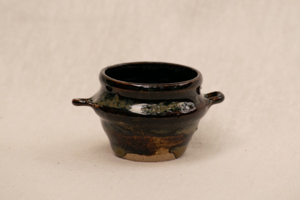 wild pigment vessel by emma estelle chambers