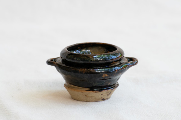 wild pigment vessel by emma estelle chambers