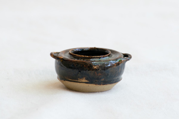 wild pigment vessel by emma estelle chambers