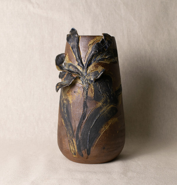 wild pigment vase by emma estelle chambers