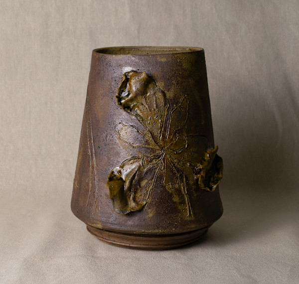 wild pigment vase by emma estelle chambers
