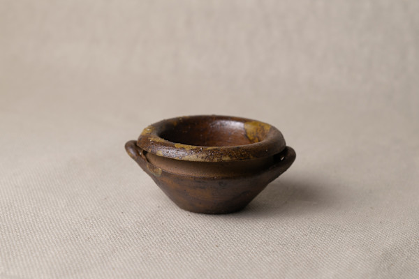 wild pigment vessel by emma estelle chambers