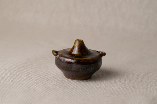 wild pigment vessel by emma estelle chambers