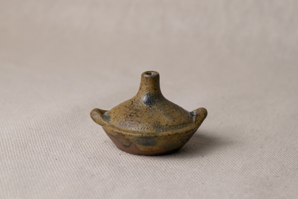 wild pigment vessel by emma estelle chambers