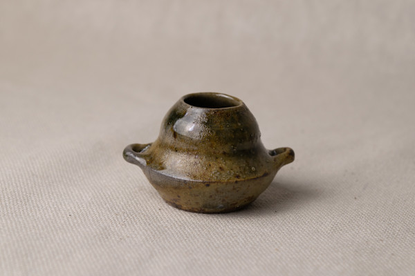 wild pigment vessel by emma estelle chambers