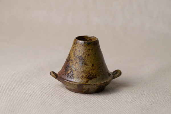 wild pigment vessel by emma estelle chambers
