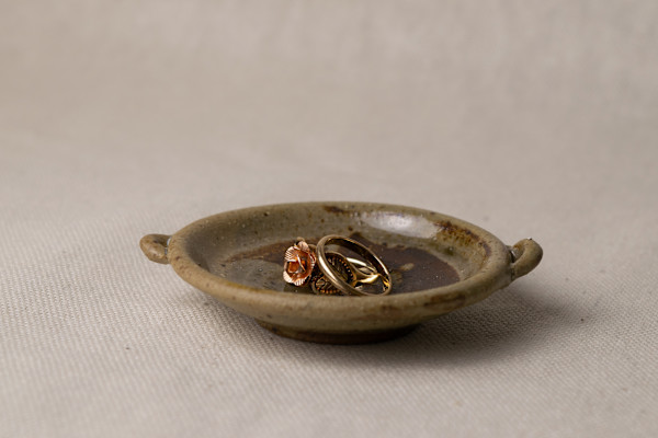 wild pigment vessel by emma estelle chambers