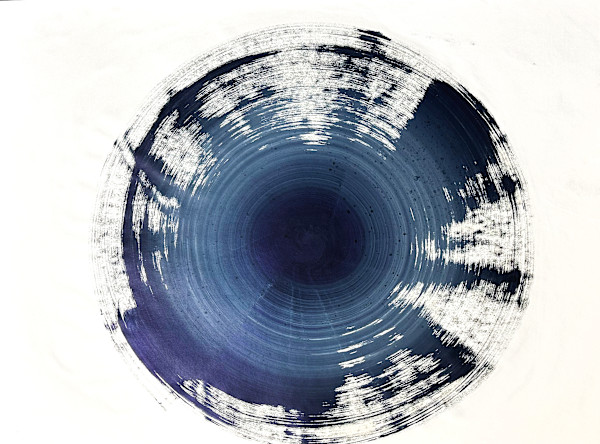Blue Wheel by Yeachin Tsai