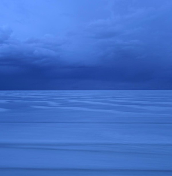 Todo Blue by Gastón Ugalde