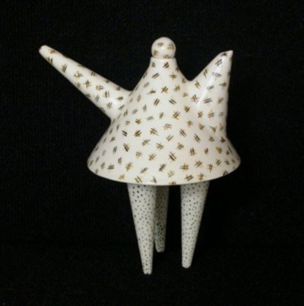 Teapot by Jenny Orchard, Image 1.