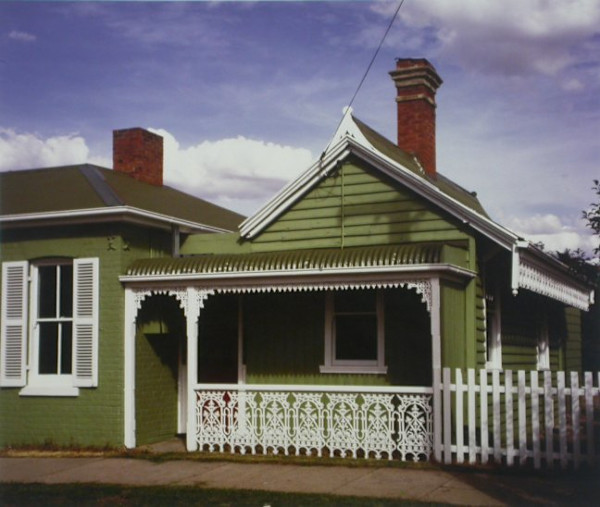 cottage, corner Rankin and Russell Streets, Bathurst by Frederick Smith