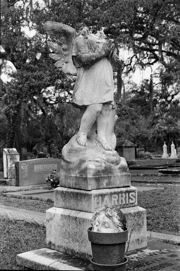 Sarah Will Harris statue, Oak Cemetery by Paul Kwilecki, Image 1.