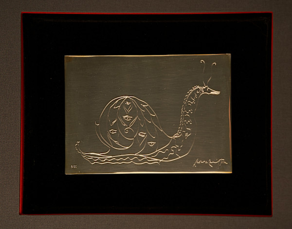 GRABADO PERRO CARACOL by Leonora Carrington