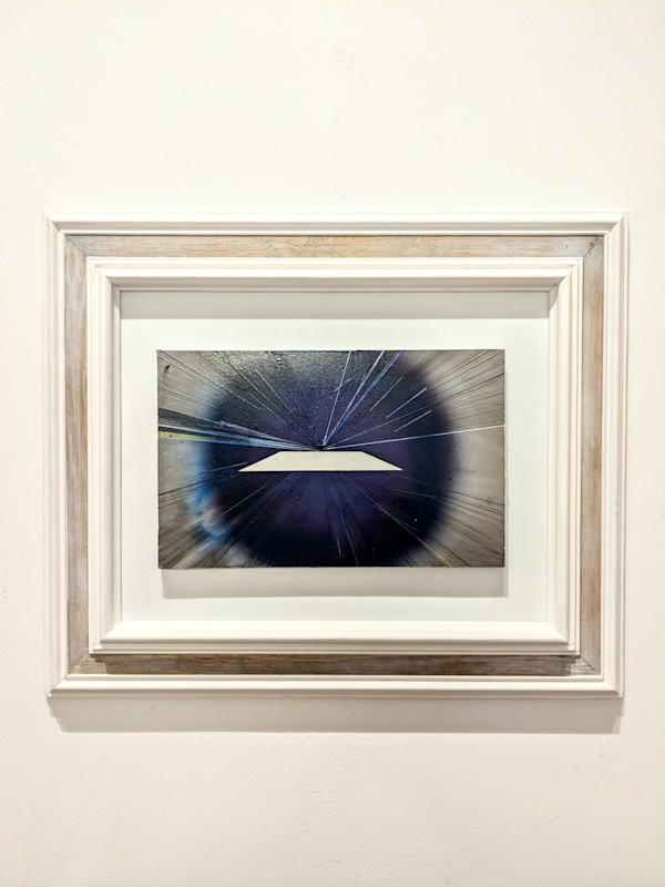 Ecuaciones Gravitacionales No. 9 (versión a escala) by Roberto Cortazar