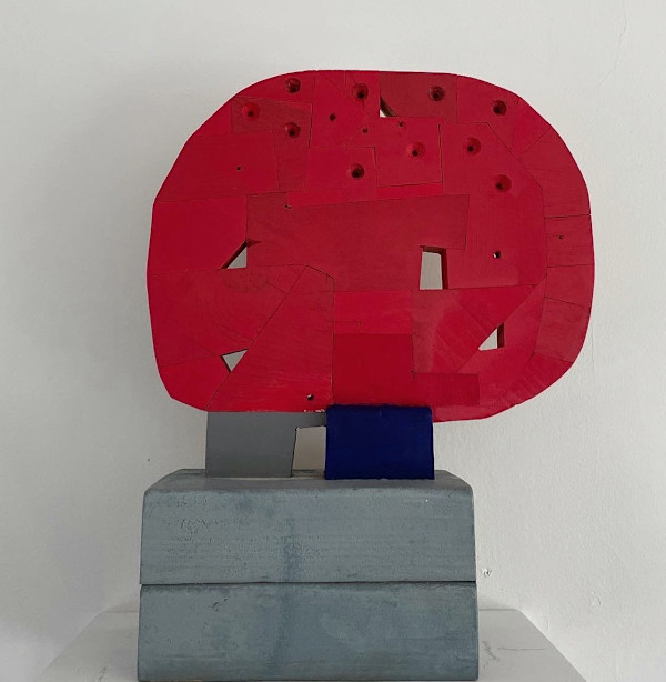 red shape by Damien Hoar de Galvan