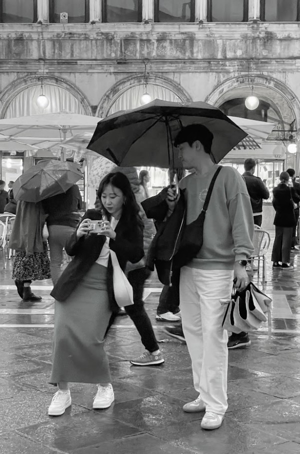 Turists by Anat Ambar