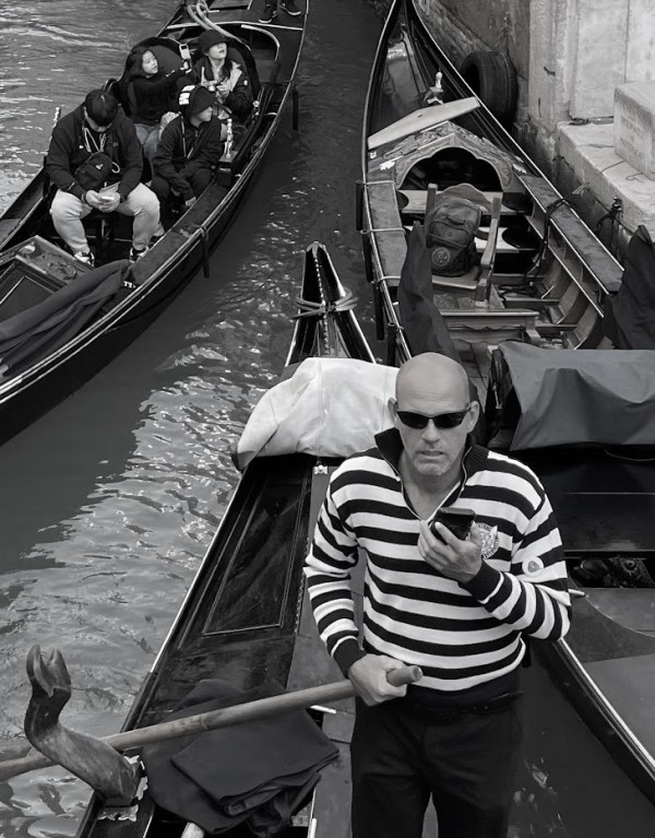 The Gondolier by Anat Ambar