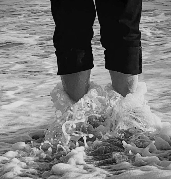 Wet Feet by Anat Ambar