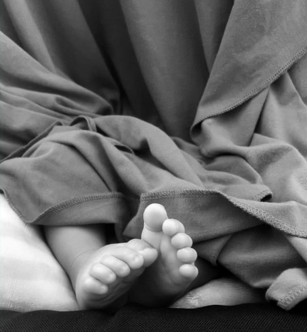 Babys Feet by Anat Ambar