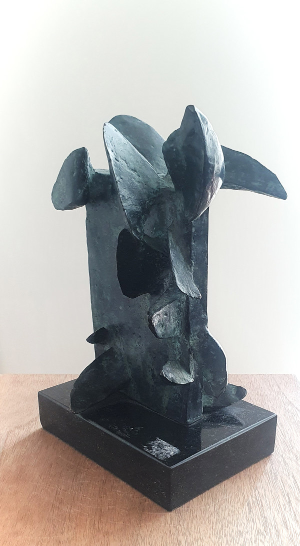 No Title by Alicia Penalba