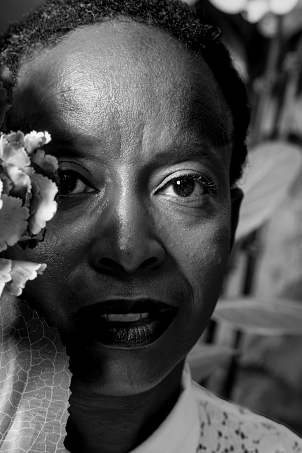 She See(d)s and She Knows 2/5 by NiEtta Reynolds, Image 1.