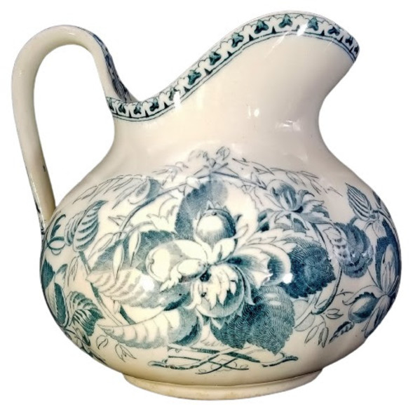 Unnamed (Hazelnuts) by Doulton & Co.