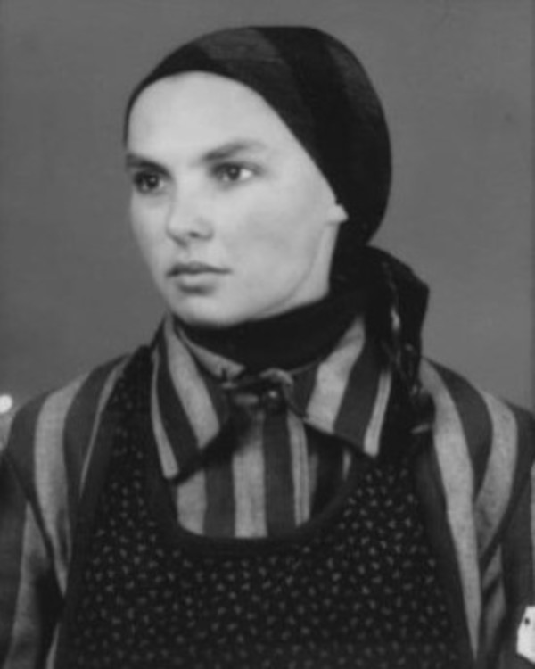 Bela Ya'ari Hazan