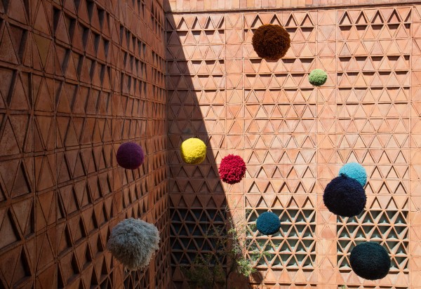 Antidotal / Pom Pom Installation by Masako Takahashi
