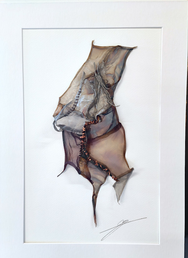glimpses of things not seen xv by Alysn Midgelow-Marsden