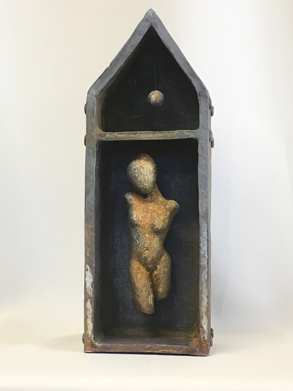 Luna by Maria Wickwire