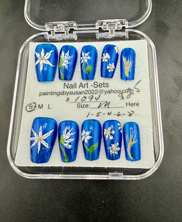 Nail Art -1094 by Susan Reich