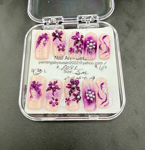 Nail Art -1091 by Susan Reich