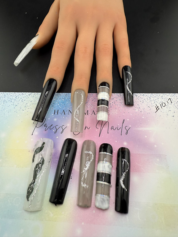 Nail Art -1017 by Susan Reich