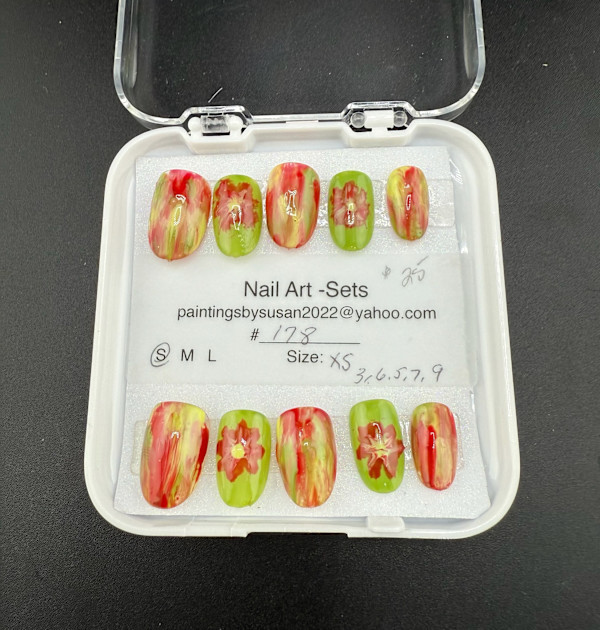 Nail Art -178 by Susan Reich