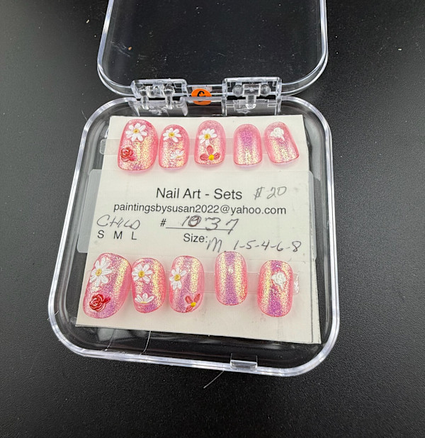 Nail Art -1037 by Susan Reich