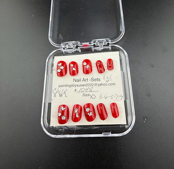 Nail Art -1042 by Susan Reich