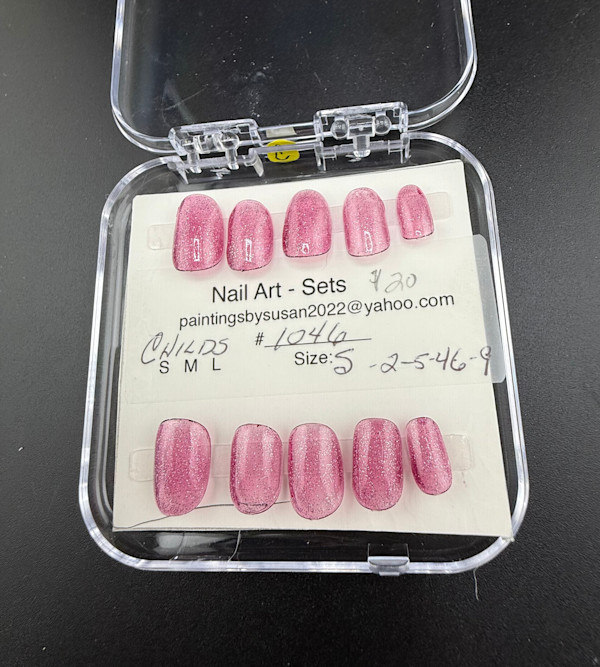 Nail Art -1046 by Susan Reich