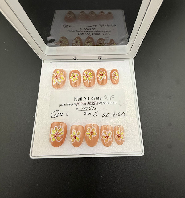 Nail Art -1056 by Susan Reich