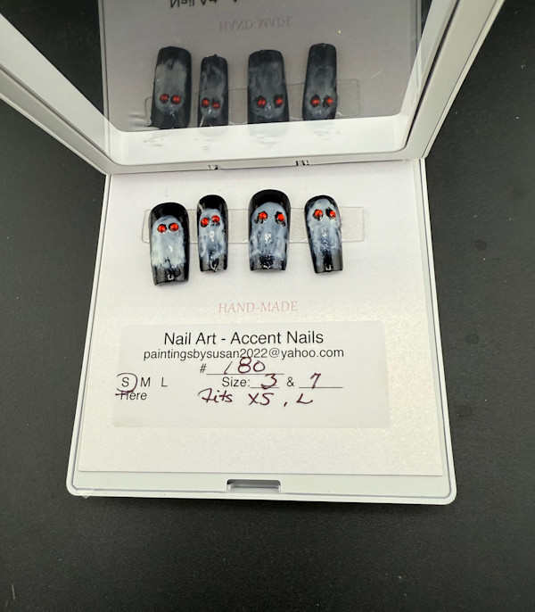 Nail Art -180 by Susan Reich