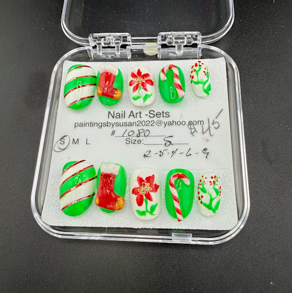 Nail Art -1080 by Susan Reich