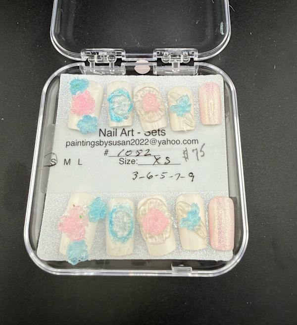 Nail Art -1082 by Susan Reich