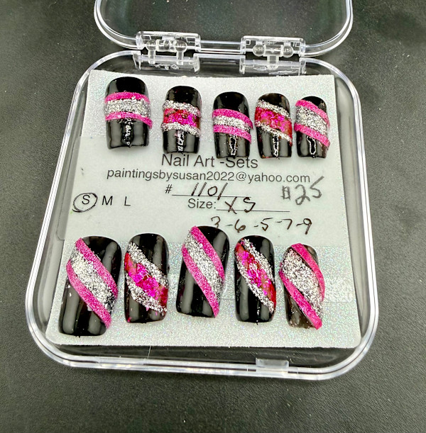 Nail Art -1101 by Susan Reich