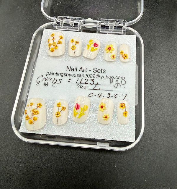 Nail Art -1123 by Susan Reich