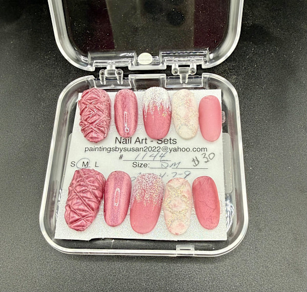 Nail Art -1144 by Susan Reich