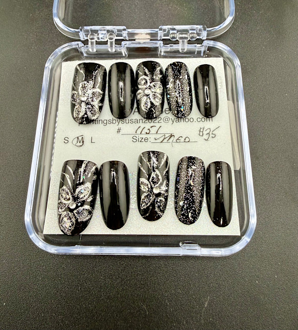 Nail Art -1151 by Susan Reich