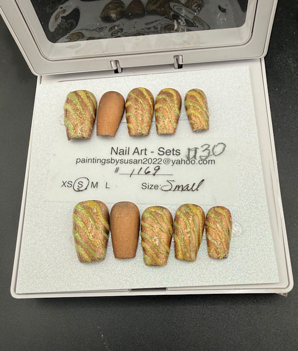 Nail Art -1169 by Susan Reich