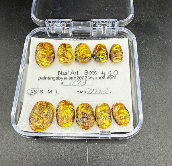 Nail Art -1173 by Susan Reich