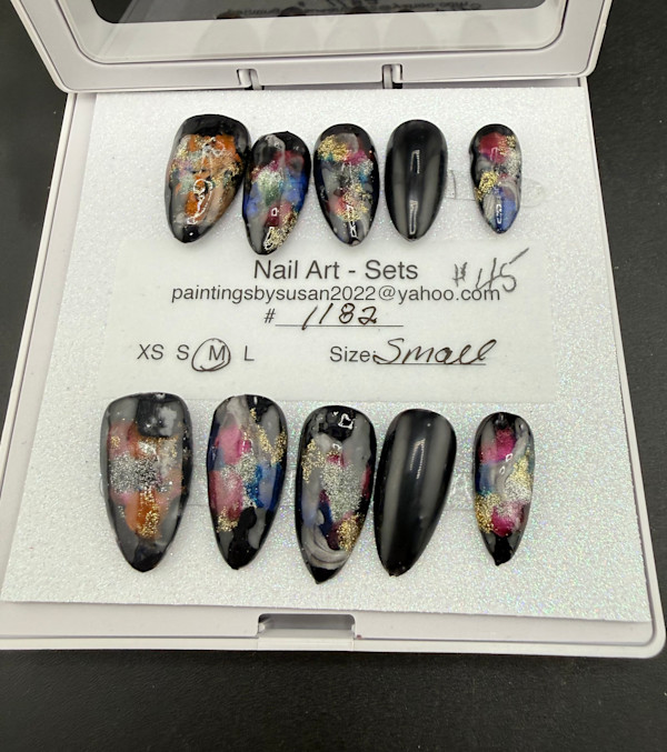 Nail Art -1182 by Susan Reich