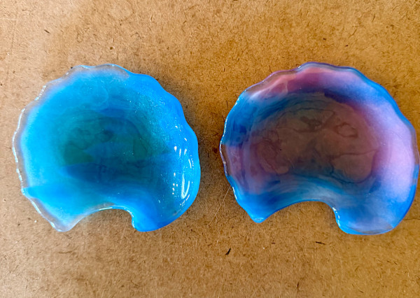 Small Shallow Shell Dish by Cindy Cherrington